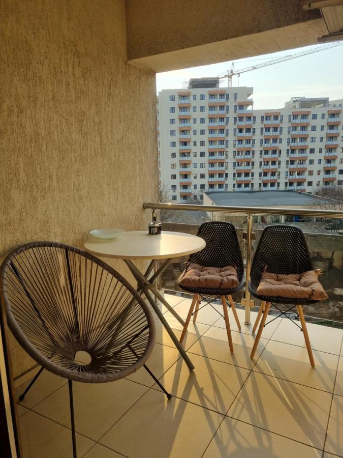 Lovely & Comfy, Central Apt In Iasi Buitenkant foto